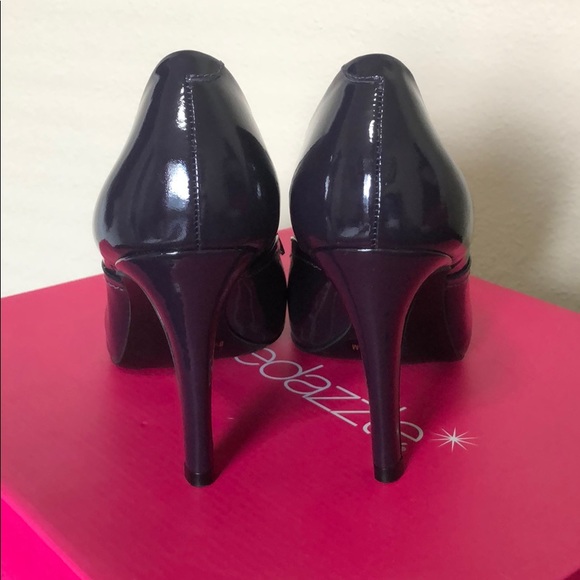 Gianni Bini Purple Oxford Pumps - Picture 2 of 2